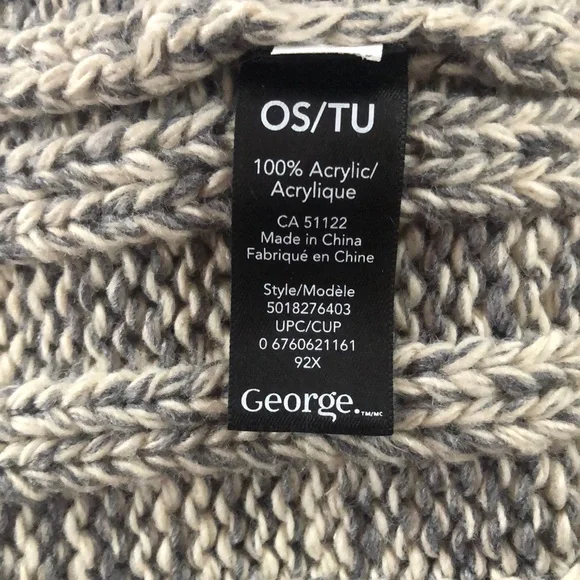 George Gray Beanie with Ribbed Knit Pattern - Picture 2 of 2